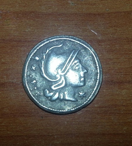 Photo 1 Pièce de monnaie non identifiée: moneda española de plata 